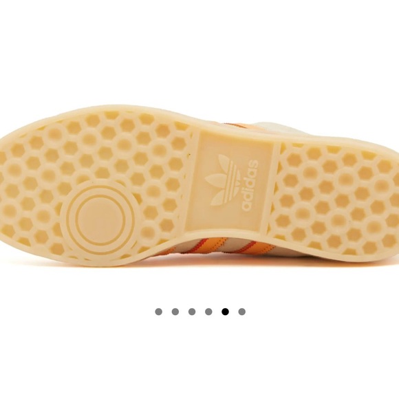 Adidas Cream and Orange Retro Sneakers - Picture 4 of 5